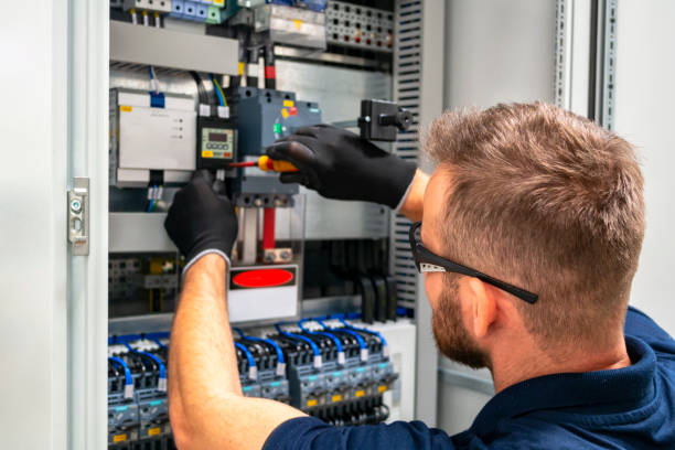 Best Affordable Emergency Electrician  in Alamogordo, NM